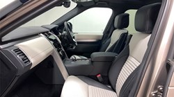 2023 (73) LAND ROVER DISCOVERY 3.0 D300 Dynamic SE 5dr Auto 5204570