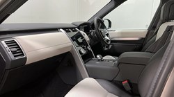 2023 (73) LAND ROVER DISCOVERY 3.0 D300 Dynamic SE 5dr Auto 5204604