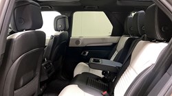 2023 (73) LAND ROVER DISCOVERY 3.0 D300 Dynamic SE 5dr Auto 5204612