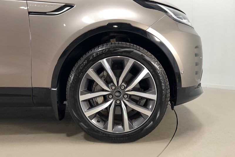 2023 (73) LAND ROVER DISCOVERY 3.0 D300 Dynamic SE 5dr Auto 5204575