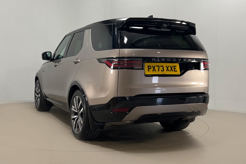 2023 (73) LAND ROVER DISCOVERY 3.0 D300 Dynamic SE 5dr Auto