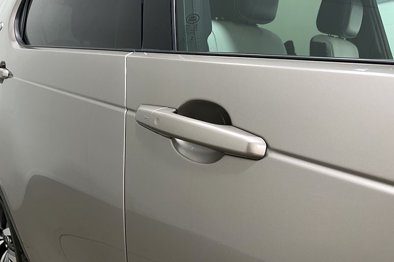 2023 (73) LAND ROVER DISCOVERY 3.0 D300 Dynamic SE 5dr Auto 5204621