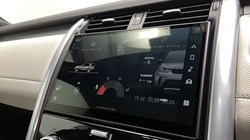 2023 (73) LAND ROVER DISCOVERY 3.0 D300 Dynamic SE 5dr Auto 5204598