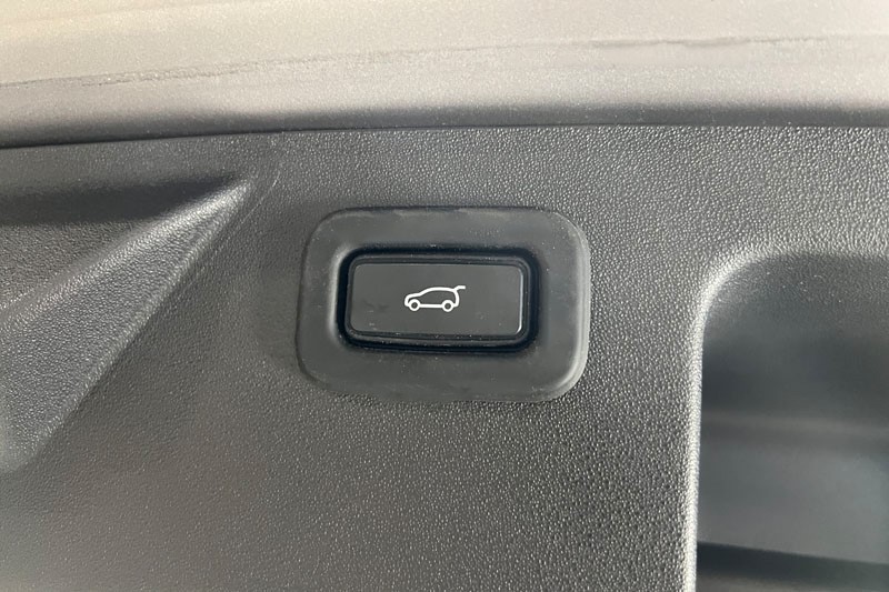 2020 (70) LAND ROVER DISCOVERY SPORT 2.0 D180 SE 5dr Auto 4930243