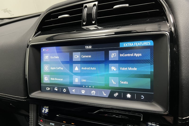 2019 (69) JAGUAR F-PACE 2.0 [250] Chequered Flag 5dr Auto AWD 4913957