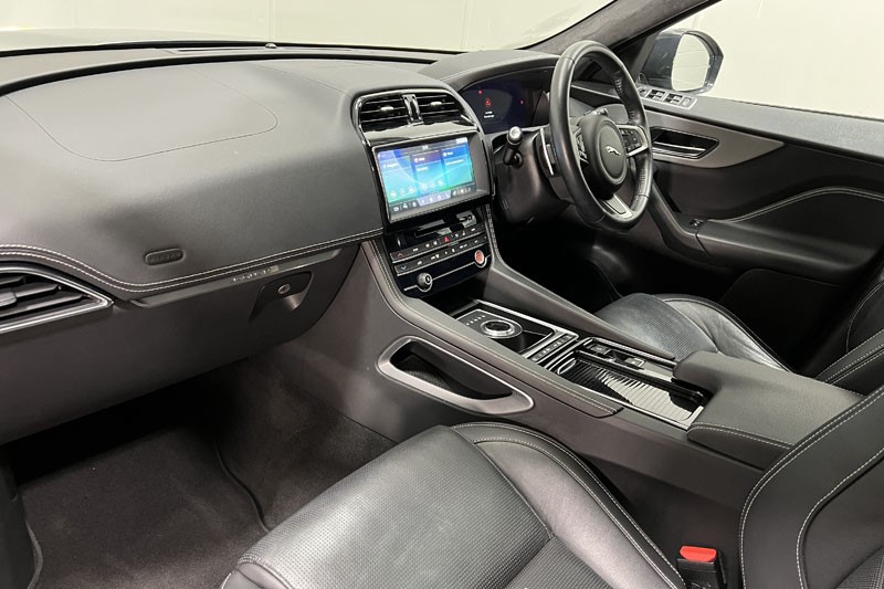 2019 (69) JAGUAR F-PACE 2.0 [250] Chequered Flag 5dr Auto AWD 4913960