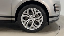2022 (22) LAND ROVER RANGE ROVER EVOQUE 2.0 P250 R-Dynamic SE 5dr Auto 4876966