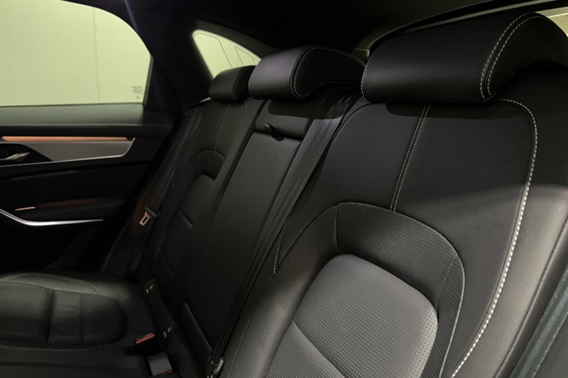 2023 (72) JAGUAR F-PACE 2.0 P400e R-Dynamic SE 5dr Auto AWD 4879559