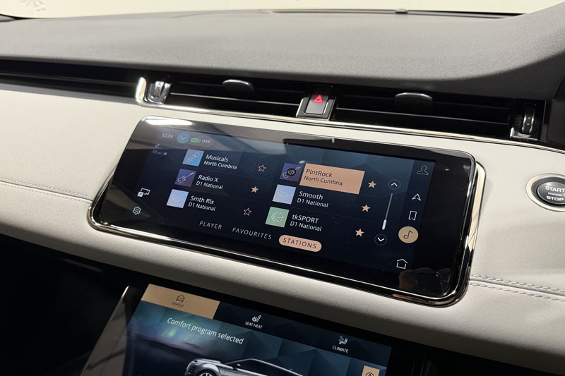 2022 (72) LAND ROVER RANGE ROVER EVOQUE 2.0 D200 R-Dynamic SE 5dr Auto 4886618