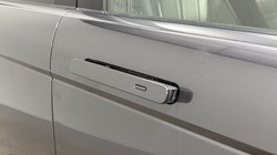 2022 (72) LAND ROVER RANGE ROVER EVOQUE 2.0 D200 R-Dynamic SE 5dr Auto 4886635