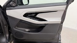 2022 (72) LAND ROVER RANGE ROVER EVOQUE 2.0 D200 R-Dynamic SE 5dr Auto 4886601