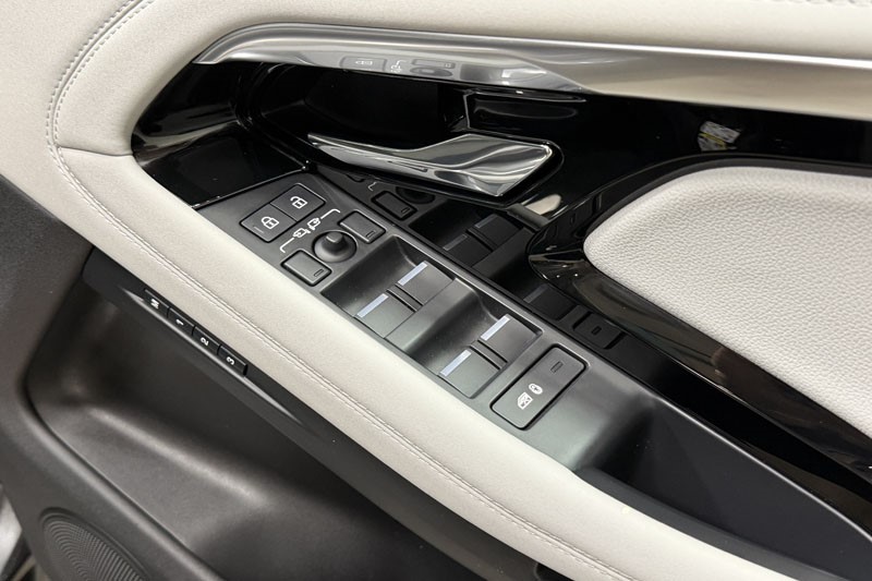 2022 (72) LAND ROVER RANGE ROVER EVOQUE 2.0 D200 R-Dynamic SE 5dr Auto 4886602