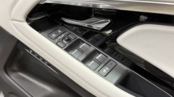 2022 (72) LAND ROVER RANGE ROVER EVOQUE 2.0 D200 R-Dynamic SE 5dr Auto 4886602