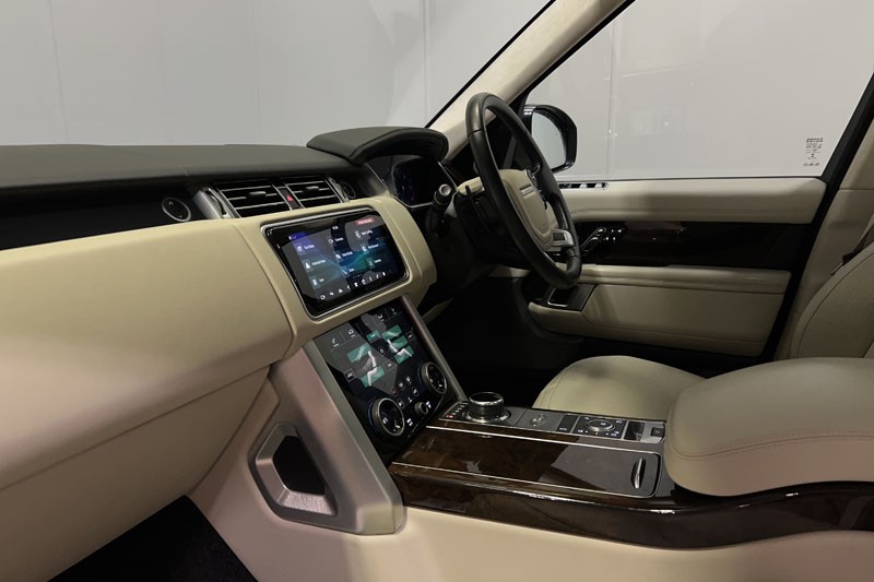 2021 (71) LAND ROVER RANGE ROVER 3.0 D300 Westminster Black 4dr Auto 4859987