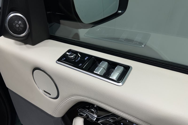 2021 (71) LAND ROVER RANGE ROVER 3.0 D300 Westminster Black 4dr Auto 4859962