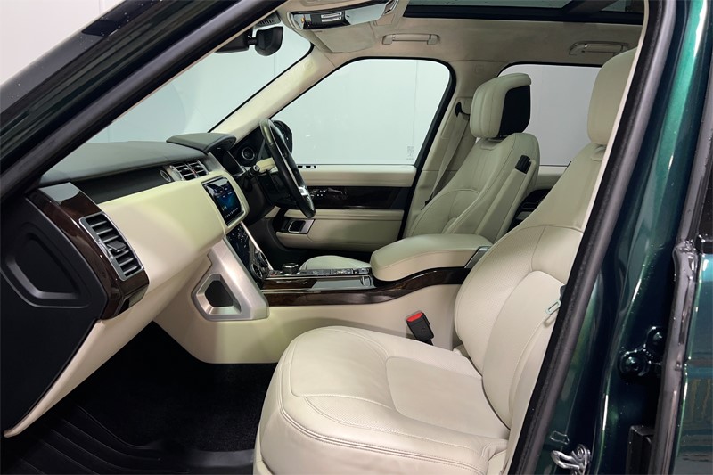 2021 (71) LAND ROVER RANGE ROVER 3.0 D300 Westminster Black 4dr Auto 4859950