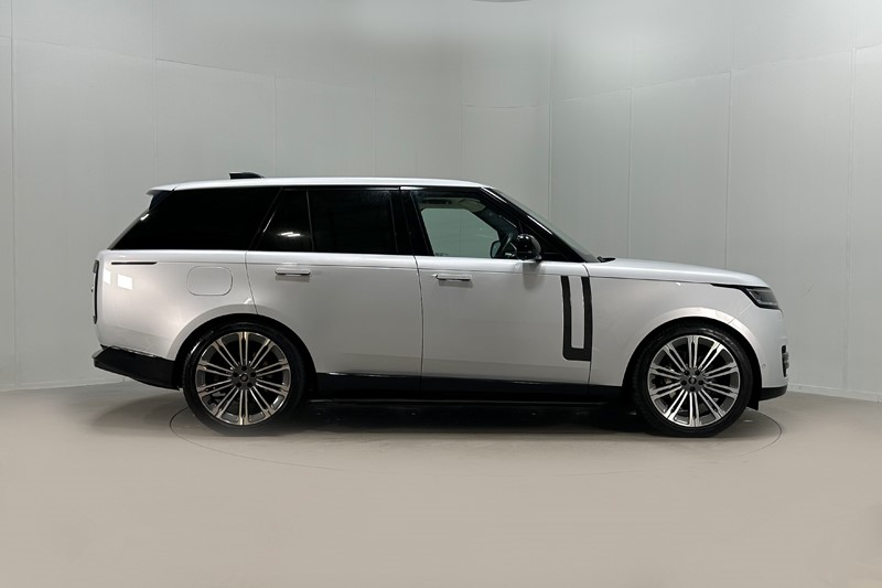 2022 (72) LAND ROVER RANGE ROVER 3.0 P400 SE 4dr Auto 4865259