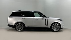 2022 (72) LAND ROVER RANGE ROVER 3.0 P400 SE 4dr Auto 4865259