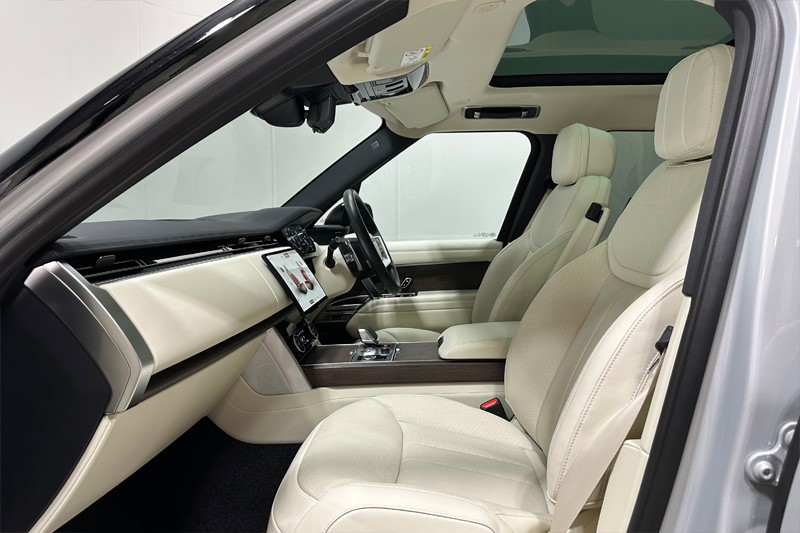 2022 (72) LAND ROVER RANGE ROVER 3.0 P400 SE 4dr Auto 4865257