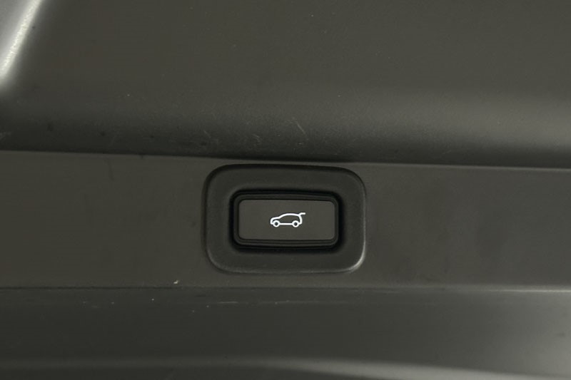 2022 (72) LAND ROVER RANGE ROVER 3.0 P400 SE 4dr Auto 4865304