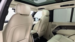 2022 (72) LAND ROVER RANGE ROVER 3.0 P400 SE 4dr Auto 4865295