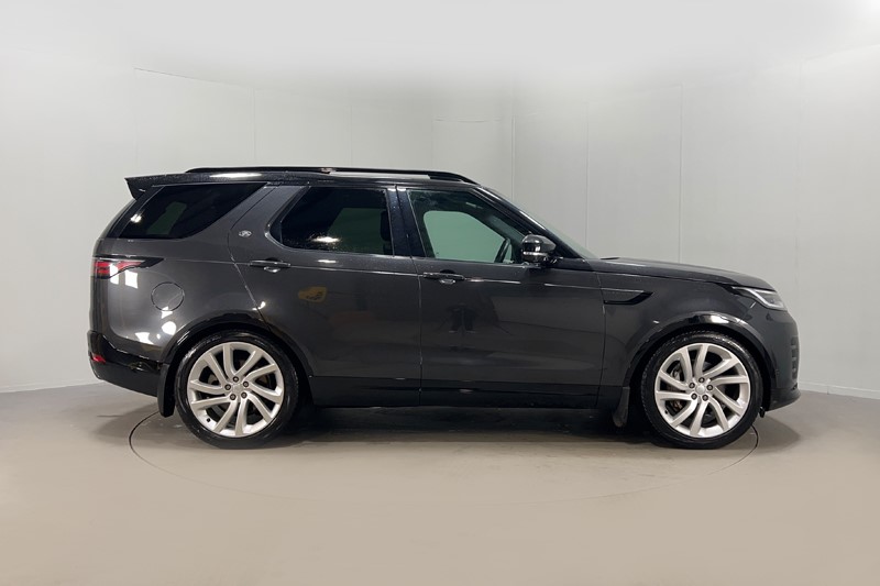 2023 (73) LAND ROVER DISCOVERY 3.0 D300 R-Dynamic HSE 5dr Auto 4855667