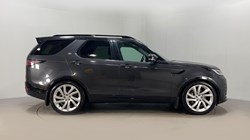 2023 (73) LAND ROVER DISCOVERY 3.0 D300 R-Dynamic HSE 5dr Auto 4855667