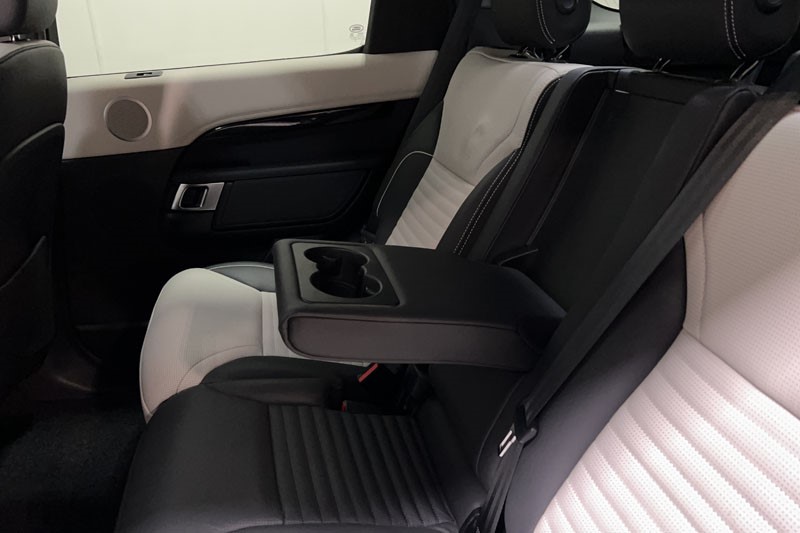 2023 (73) LAND ROVER DISCOVERY 3.0 D300 R-Dynamic HSE 5dr Auto 4855707