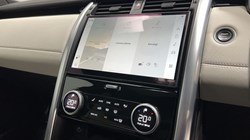 2023 (73) LAND ROVER DISCOVERY 3.0 D300 R-Dynamic HSE 5dr Auto 4855688