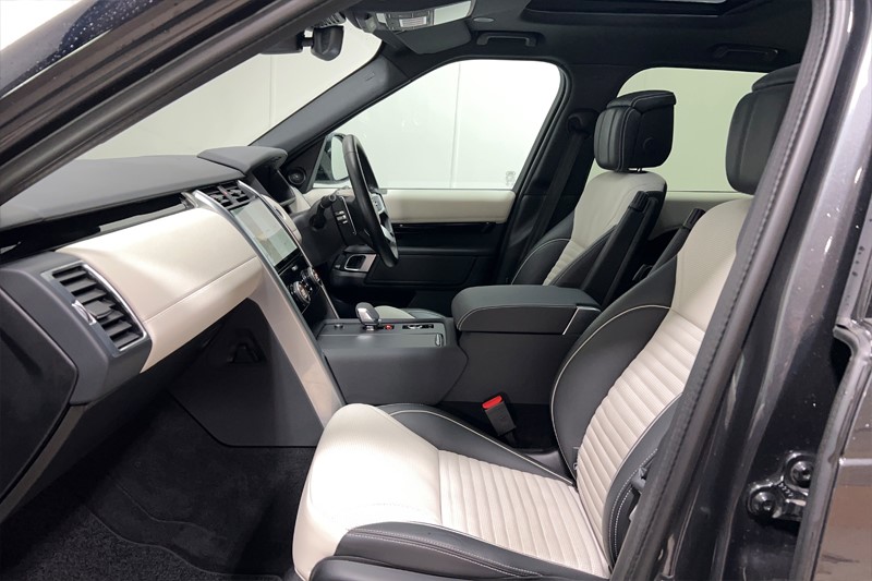 2023 (73) LAND ROVER DISCOVERY 3.0 D300 R-Dynamic HSE 5dr Auto 4855665