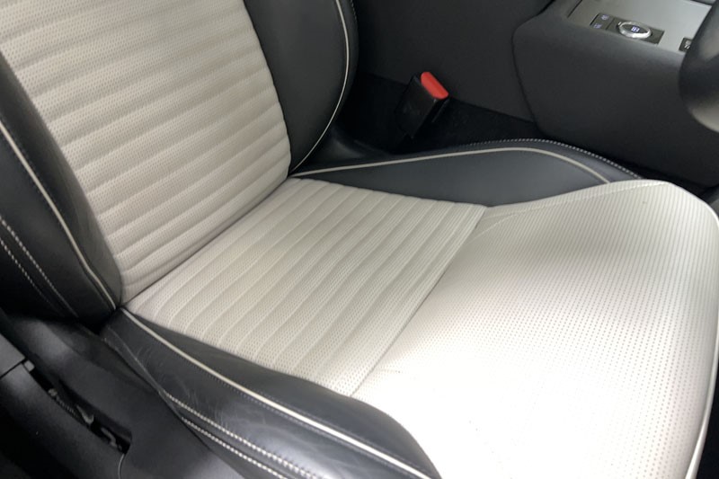 2023 (73) LAND ROVER DISCOVERY 3.0 D300 R-Dynamic HSE 5dr Auto 4855681