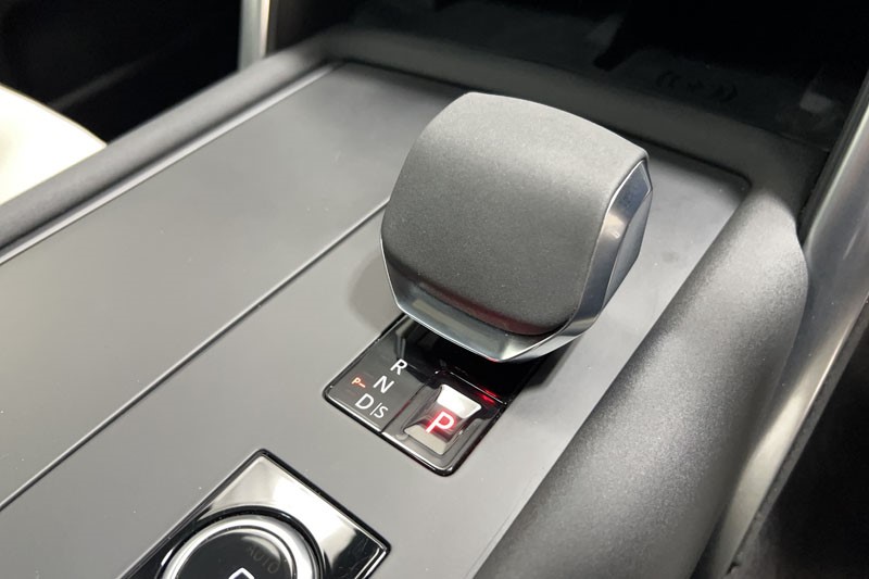 2023 (73) LAND ROVER DISCOVERY 3.0 D300 R-Dynamic HSE 5dr Auto 4855687