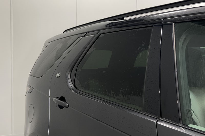 2023 (73) LAND ROVER DISCOVERY 3.0 D300 R-Dynamic HSE 5dr Auto 4855717