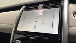 2023 (73) LAND ROVER DISCOVERY 3.0 D300 R-Dynamic HSE 5dr Auto 4855697