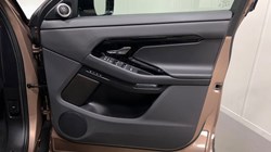 2024 (74) LAND ROVER RANGE ROVER EVOQUE 2.0 D200 Autobiography 5dr Auto 4877326