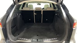2020 (70) JAGUAR F-PACE 2.0d Portfolio 5dr Auto AWD 4879086