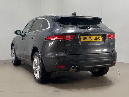 2020 (70) JAGUAR F-PACE 2.0d Portfolio 5dr Auto AWD