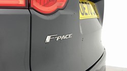 2020 (70) JAGUAR F-PACE 2.0d Portfolio 5dr Auto AWD 4879090