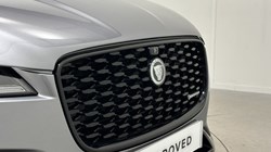 2024 (24) JAGUAR F-PACE 2.0 P250 R-Dynamic SE Black 5dr Auto AWD 4885144