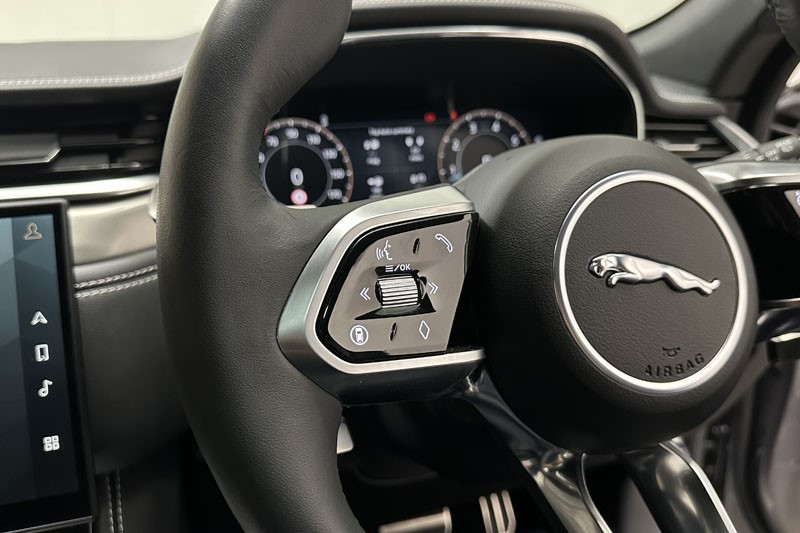 2024 (24) JAGUAR F-PACE 2.0 P250 R-Dynamic SE Black 5dr Auto AWD 4885115