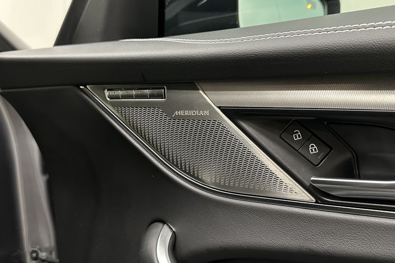 2024 (24) JAGUAR F-PACE 2.0 P250 R-Dynamic SE Black 5dr Auto AWD 4885110