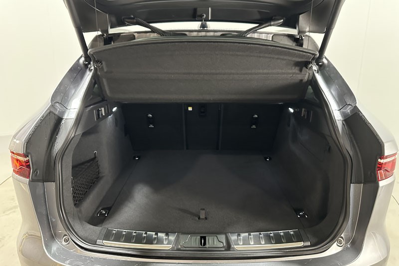 2024 (24) JAGUAR F-PACE 2.0 P250 R-Dynamic SE Black 5dr Auto AWD 4885134