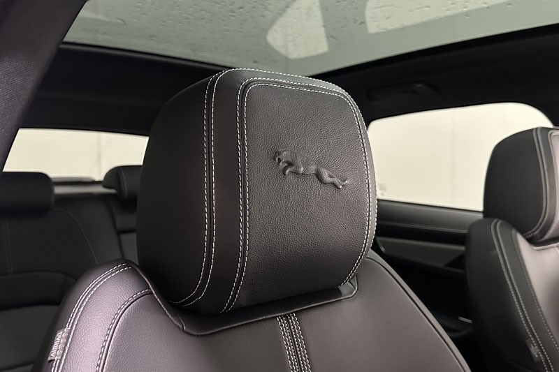 2024 (24) JAGUAR F-PACE 2.0 P250 R-Dynamic SE Black 5dr Auto AWD 4885113