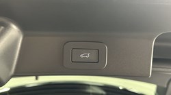 2024 (24) JAGUAR F-PACE 2.0 P250 R-Dynamic SE Black 5dr Auto AWD 4885136