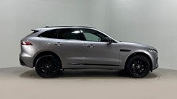 2024 (24) JAGUAR F-PACE 2.0 P250 R-Dynamic SE Black 5dr Auto AWD 4885100