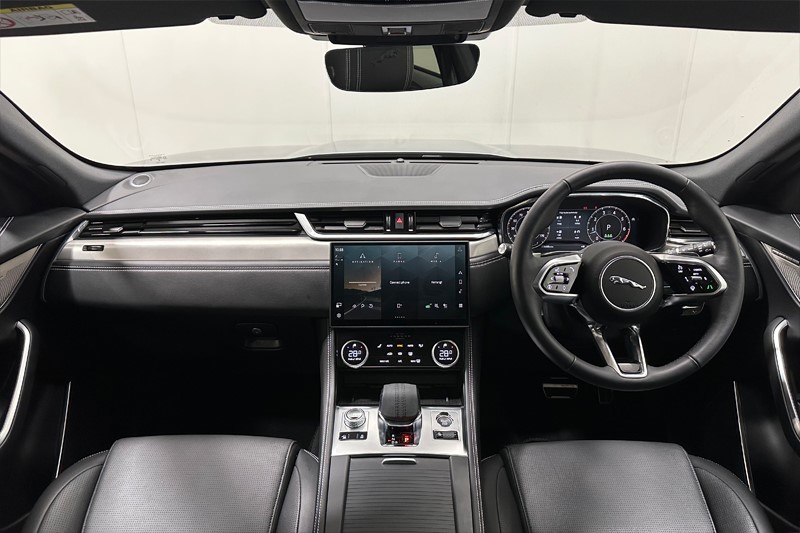 2024 (24) JAGUAR F-PACE 2.0 P250 R-Dynamic SE Black 5dr Auto AWD 4885104