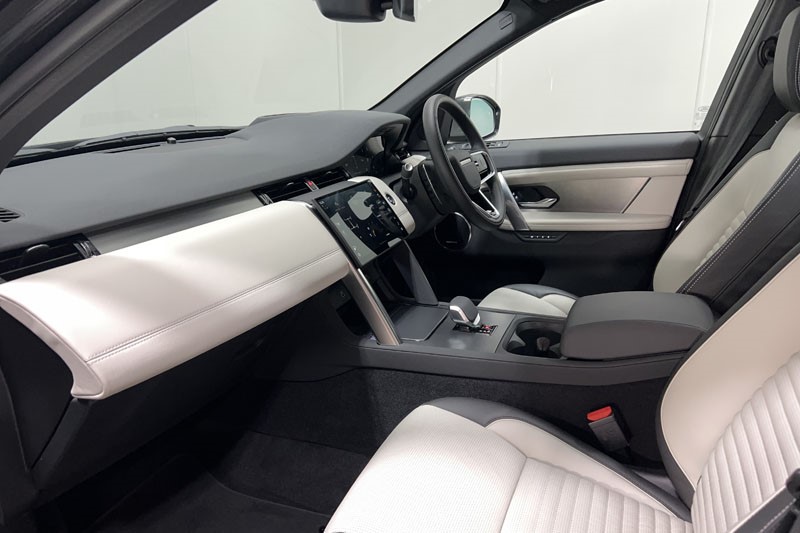 2025 (25) LAND ROVER DISCOVERY SPORT 2.0 D200 Dynamic HSE 5dr Auto [7 Seat] 4878007