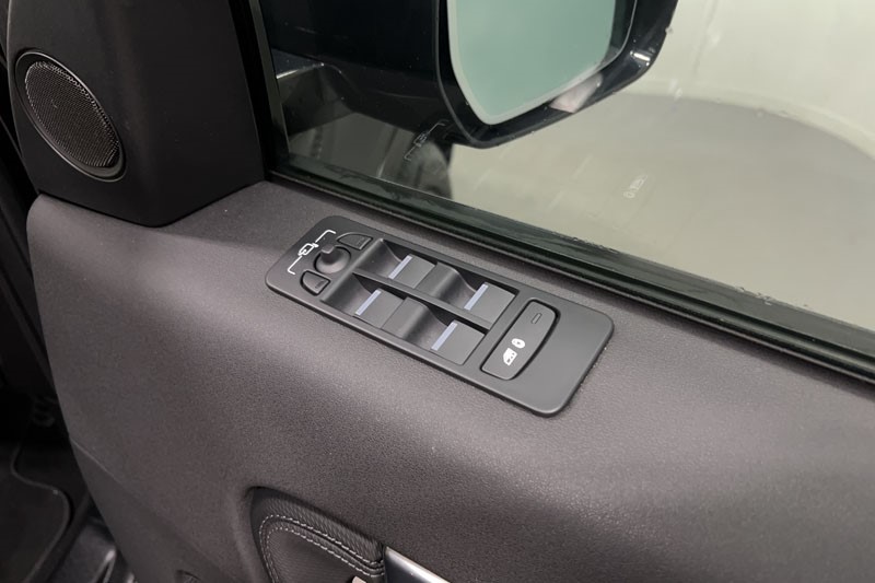 2024 (24) LAND ROVER DISCOVERY SPORT 2.0 D200 Dynamic SE 5dr Auto [7 Seat] 4878279