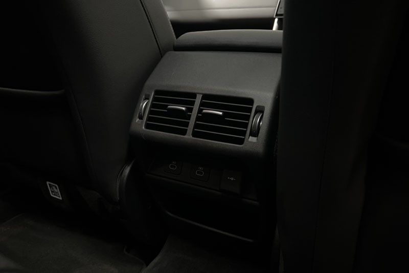 2024 (24) LAND ROVER DISCOVERY SPORT 2.0 D200 Dynamic SE 5dr Auto [7 Seat] 4878275