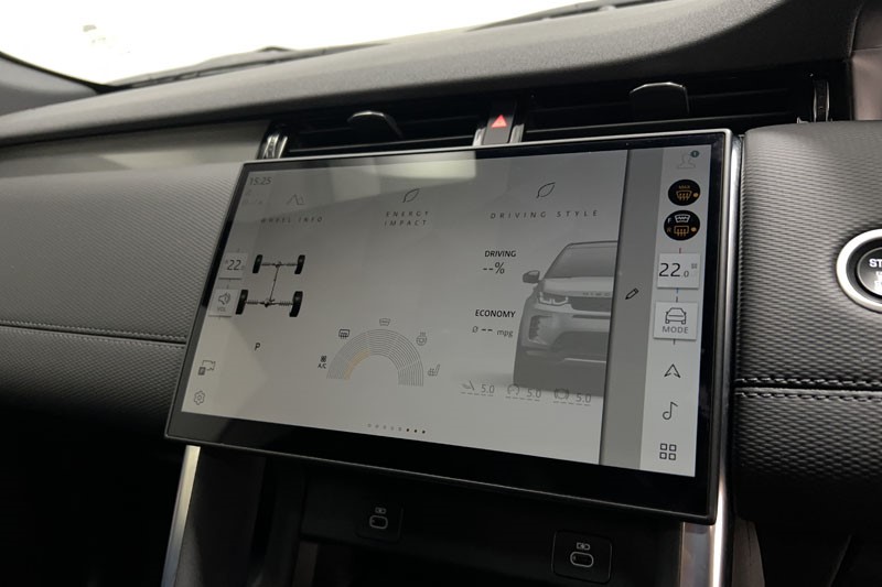 2024 (24) LAND ROVER DISCOVERY SPORT 2.0 D200 Dynamic SE 5dr Auto [7 Seat] 4878291